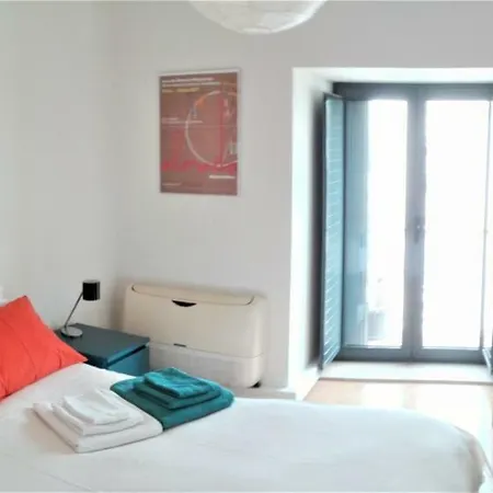 Rap - Casa Anjos Lisbon
