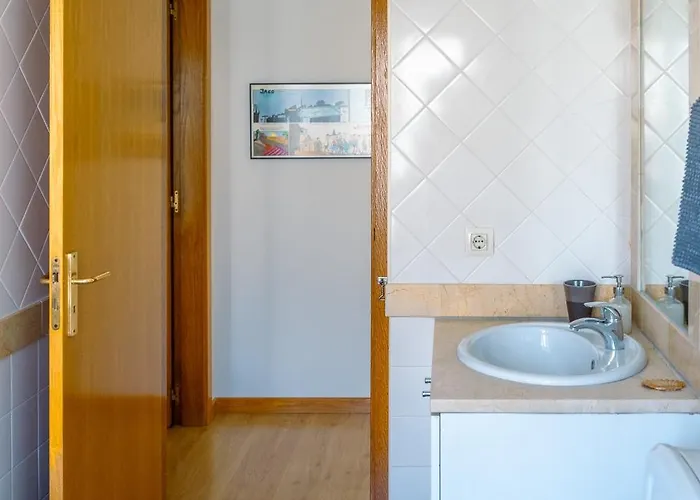 Jardins De Arroios 公寓 *